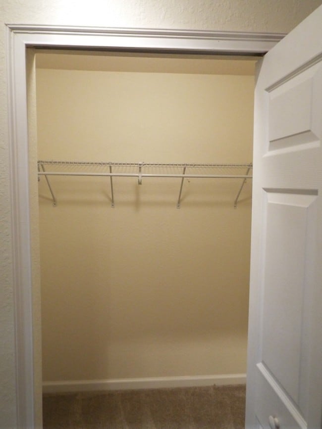 Building Photo - 13100 Bella Casa Cir