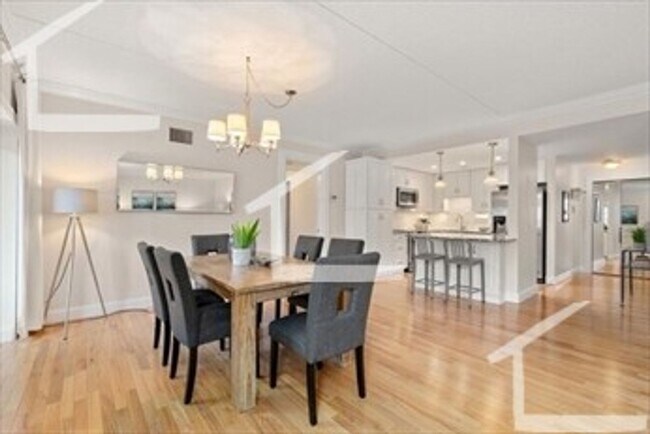 Building Photo - Coolidge Corner Location, High-End Finishe...