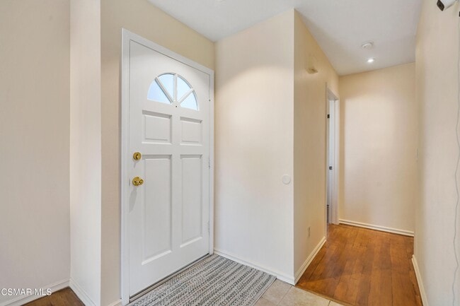 Building Photo - 2486 Pleasant Way