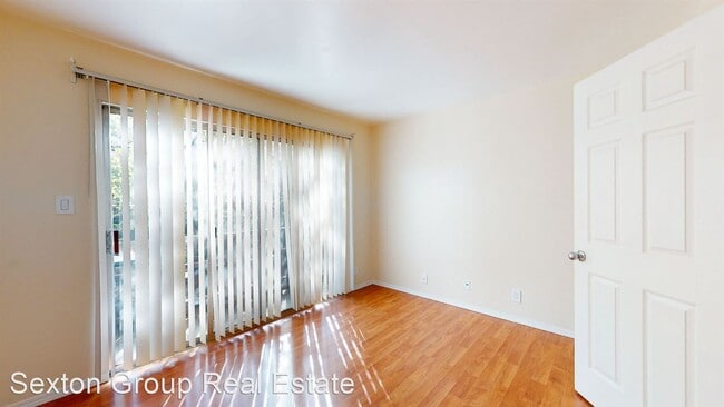 Building Photo - 2 br, 1 bath House - 2 Panoramic Way Apt 202