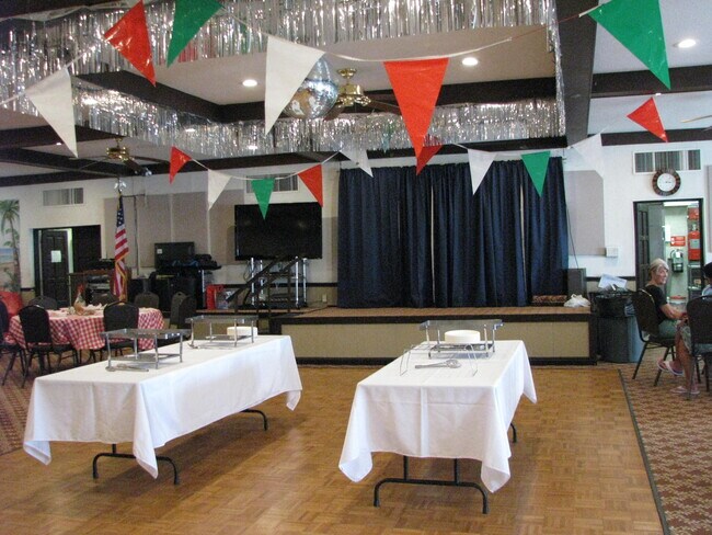 Building Photo - 2600 S Kanner Hwy