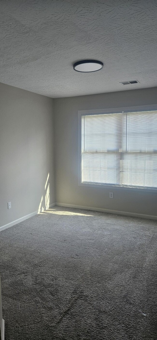 Building Photo - 1020 Bryce Point