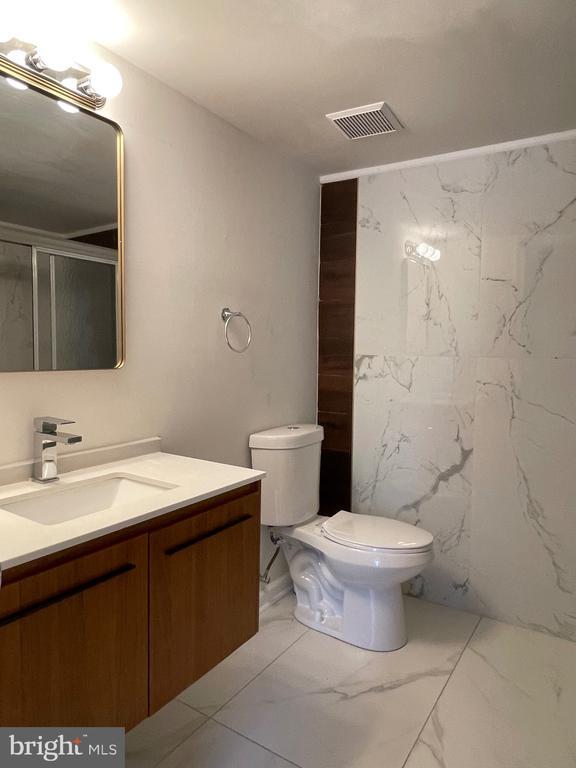 Building Photo - 50 Le Forge Ct