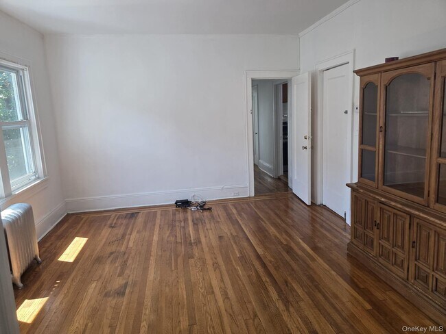 Building Photo - 420 Bedford Ave