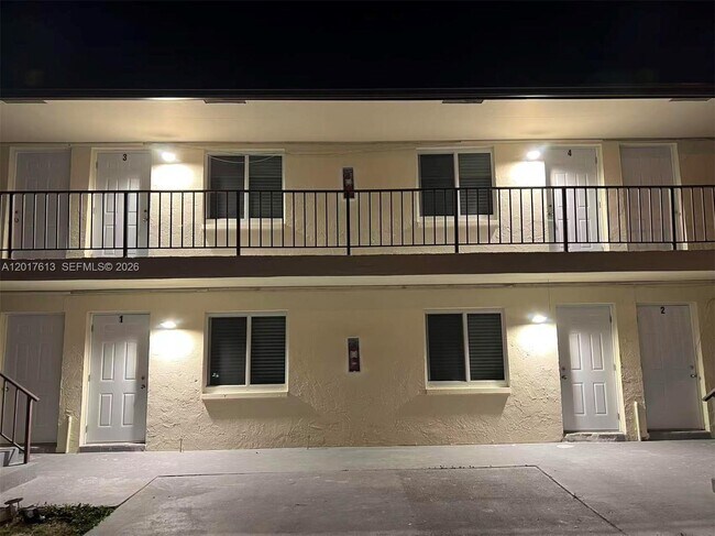 Building Photo - 6591 SW 46th St