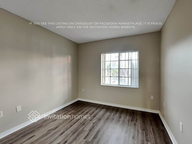 Building Photo - 15745 SW 82nd St