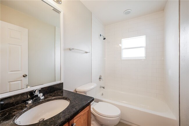 Building Photo - 2713 29th St SW