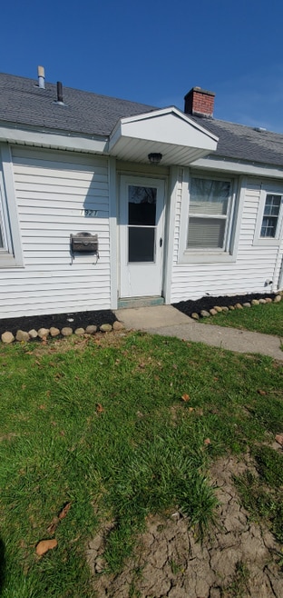 Building Photo - 1921 Shelby St