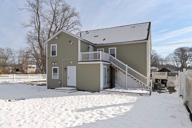 Building Photo - 249 W Main St