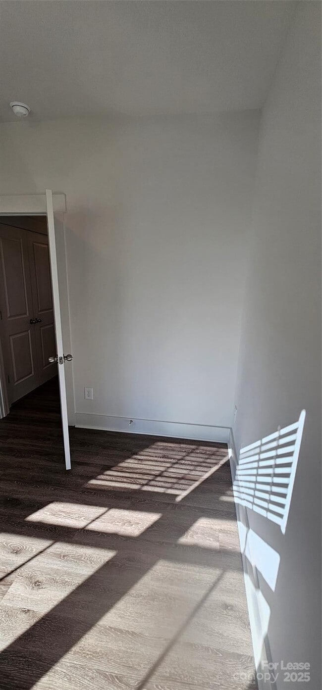 Building Photo - 3912 Ironwood St