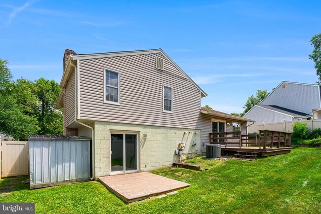 Building Photo - 8722 Litwalton Ct