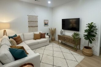 Building Photo - 58 E Prospect St