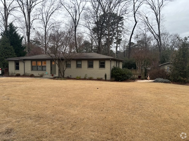 Building Photo - 3804 Buckingham Ln