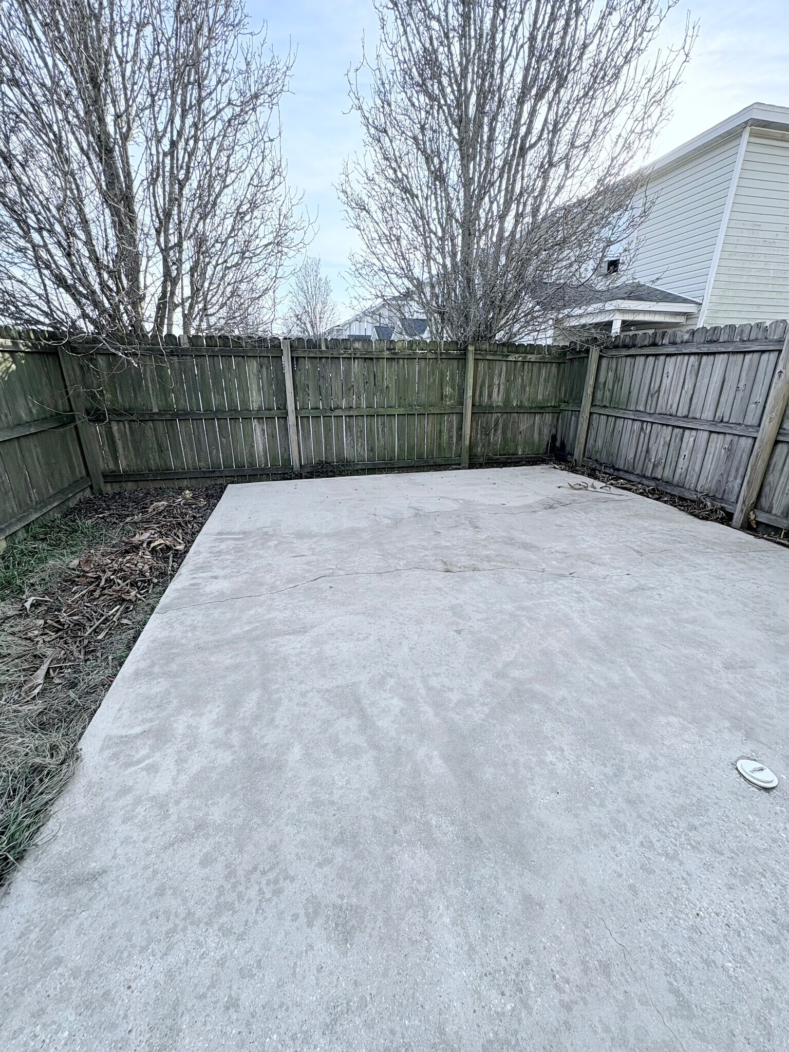 Building Photo - 1522 mclemore st