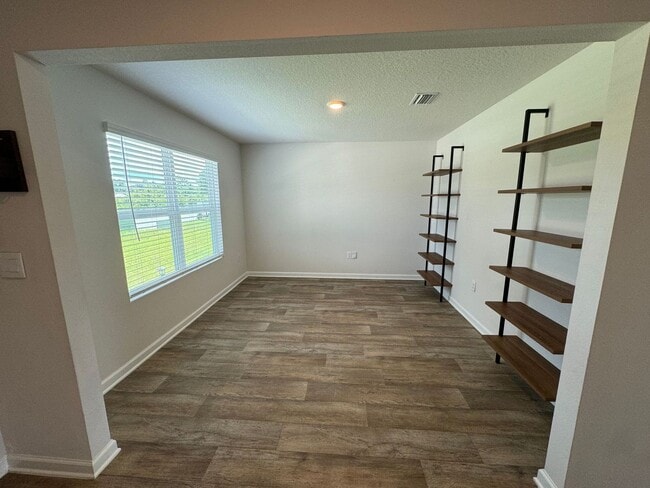 Building Photo - Pensacola/Beulah - Bridlewood - 5 bedroom, 3 bathroom w/ lawn care included