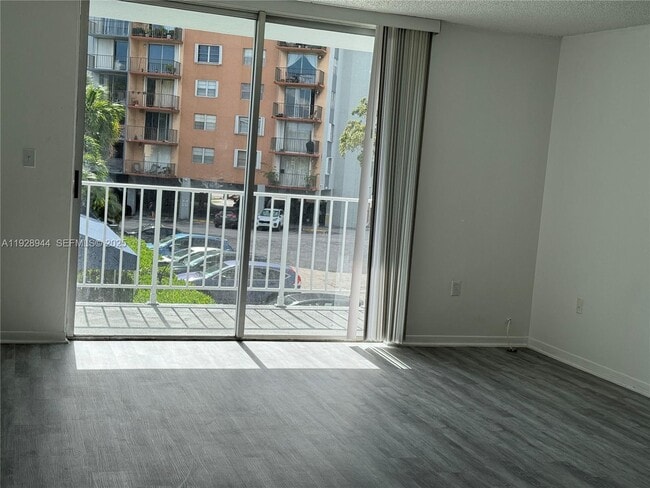 Building Photo - 1470 NE 125th Terrace