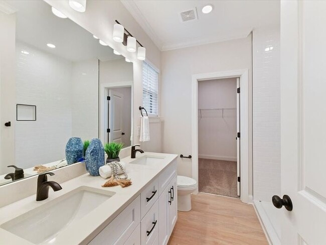 Building Photo - Brand New 4BD/2.5BA Home in Revolution Park!
