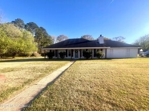 Building Photo - 405 Beaver Creek Dr