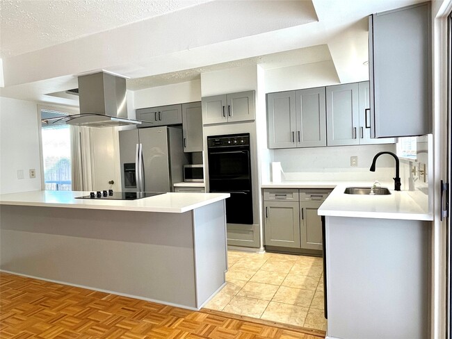 Building Photo - 2551 Coopers Post Ln