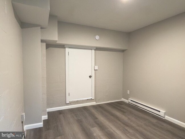 Building Photo - 31 S Main St