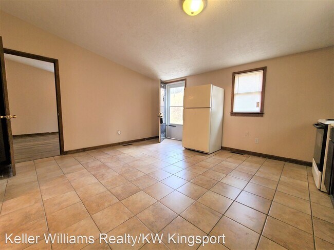 Building Photo - 2 br, 1 bath House - 4510 Carters Valley Rd