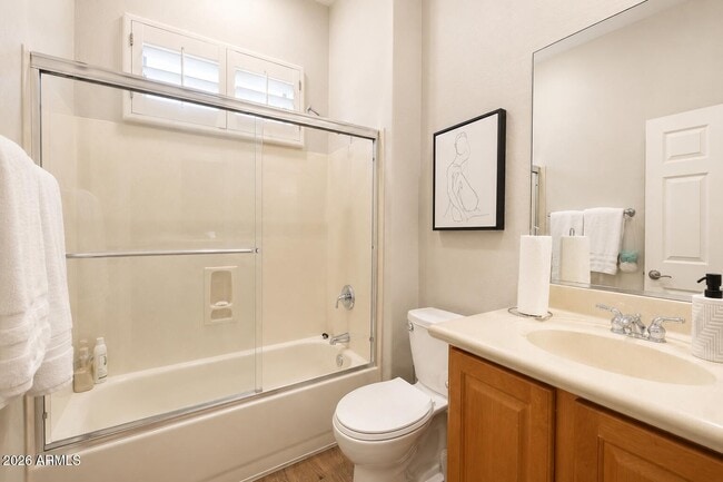 Building Photo - 41705 N Maidstone Ct