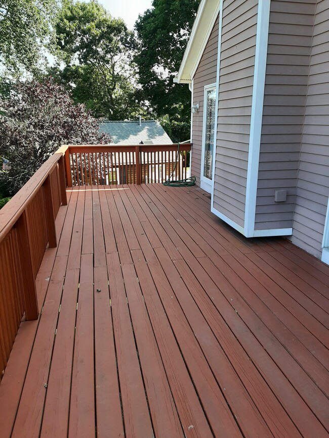 Deck - 43 Maywood Rd