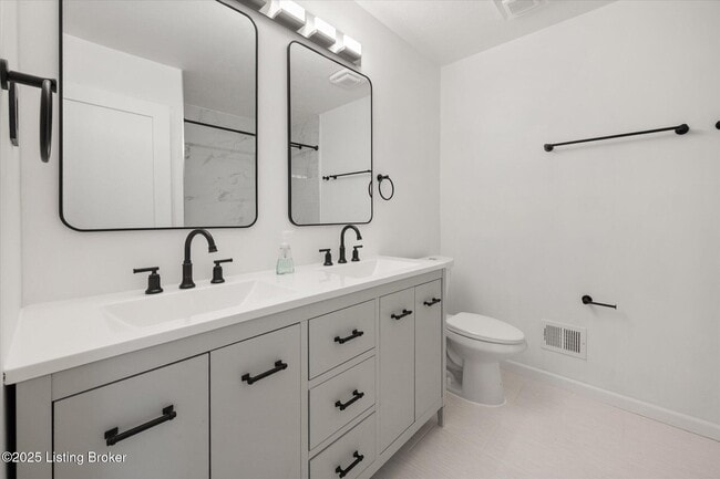 Building Photo - 2702 Ballad Blvd