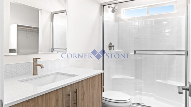 Building Photo - Modern New Construction Home in Boise!