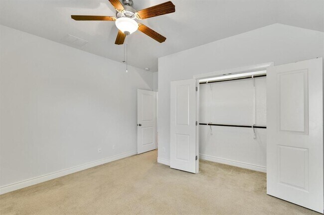 Building Photo - 6928 Donato Pl