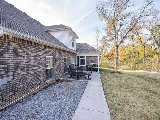 Building Photo - 1302 Rivercrest Dr
