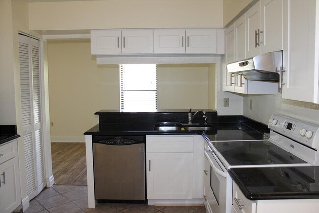 Building Photo - 3703 75th Terrace E