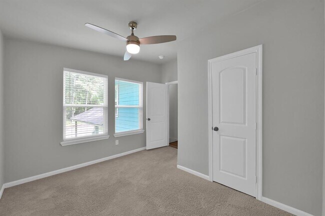 Building Photo - 3391 Arapaho Cir