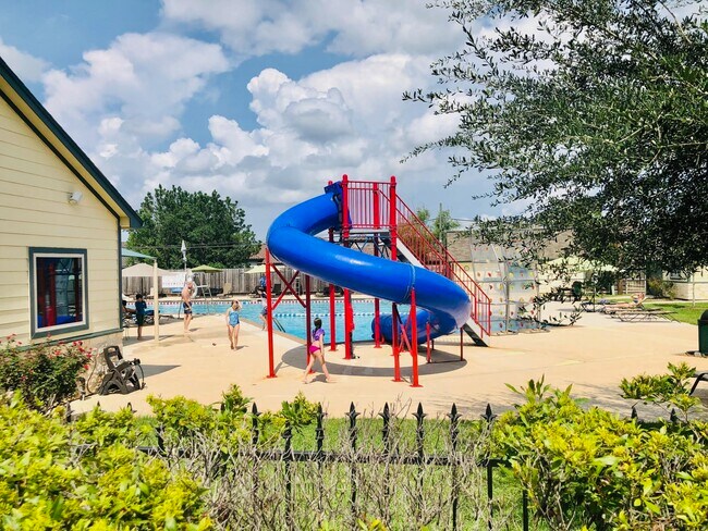 Building Photo - 29021 Cherrywood Ln