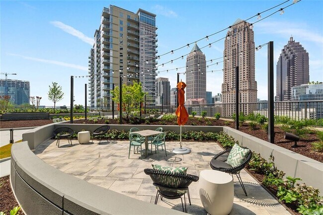 Building Photo - 1080 Peachtree St NE