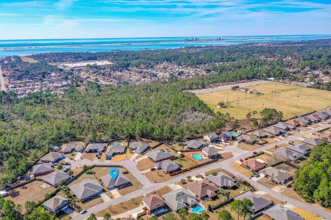 Building Photo - 9431 Pouder Ln