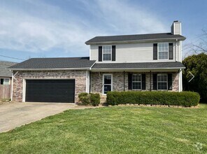 Building Photo - 3 Bedroom 2 Bathroom Home with Fenced in B...