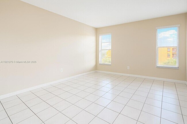 Building Photo - 2800 NW 56th Ave