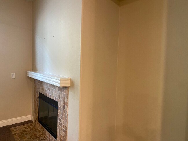 Building Photo - 28285 Socorro St