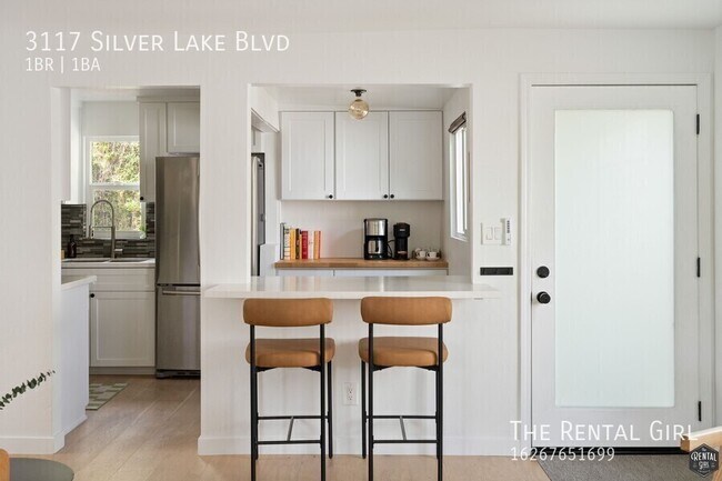Building Photo - 3117 Silver Lake Blvd