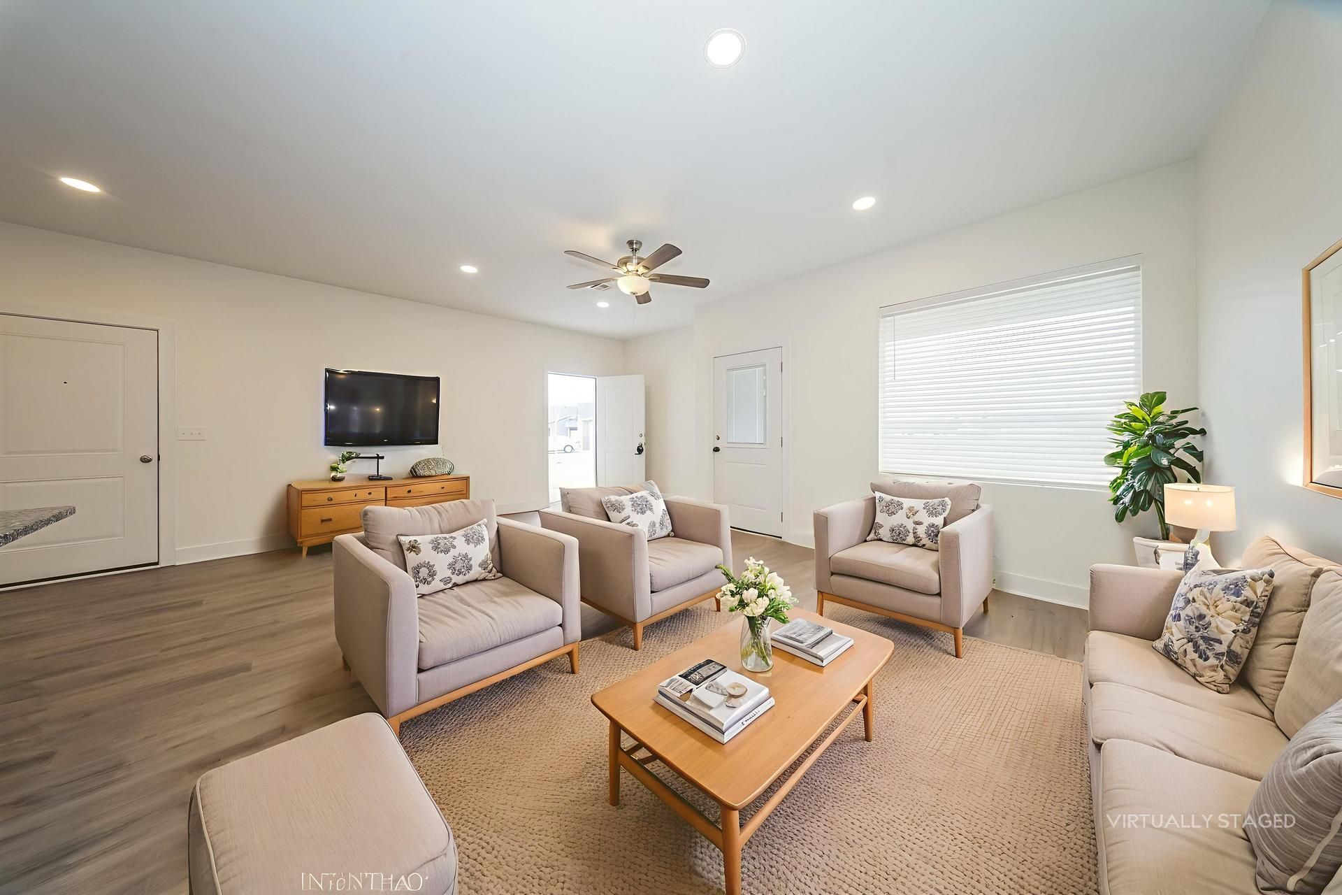 Building Photo - 5782 E Bristol Cir