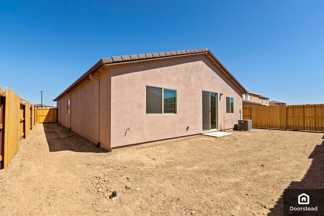 Building Photo - 5033 Limington St