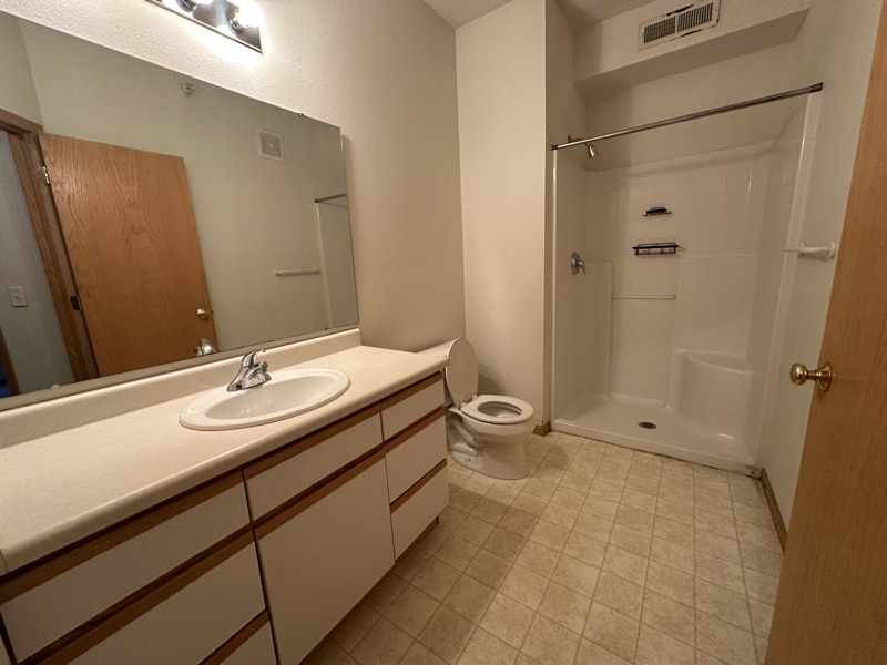 Building Photo - 2888 Coral Ct