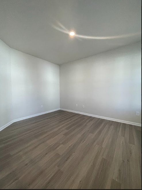 Building Photo - Spacious 4 Bed, 3.5 Bath Home with 2895 Sq...