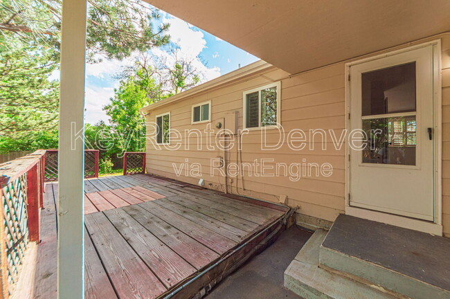 Building Photo - 10300 W 107th Ct