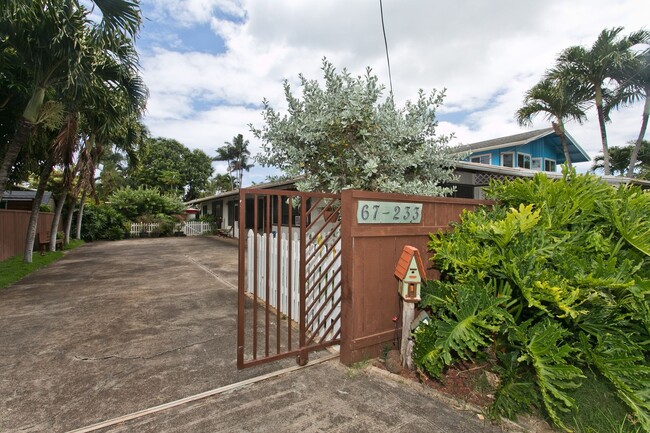 Building Photo - 67-233 Kiapoko St