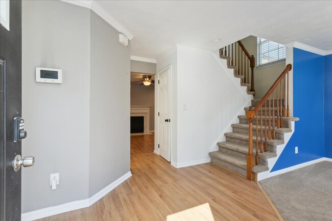 Building Photo - Grist Mill Estates - Hampton