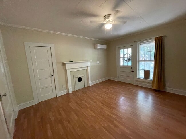 Building Photo - 107 Abernathy St