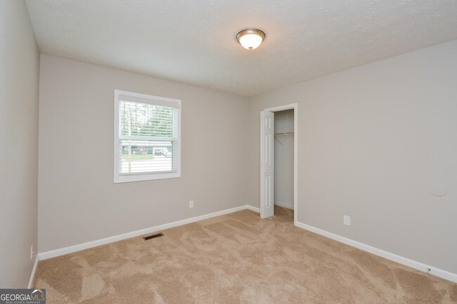Building Photo - 2383 Corigan Cir NE