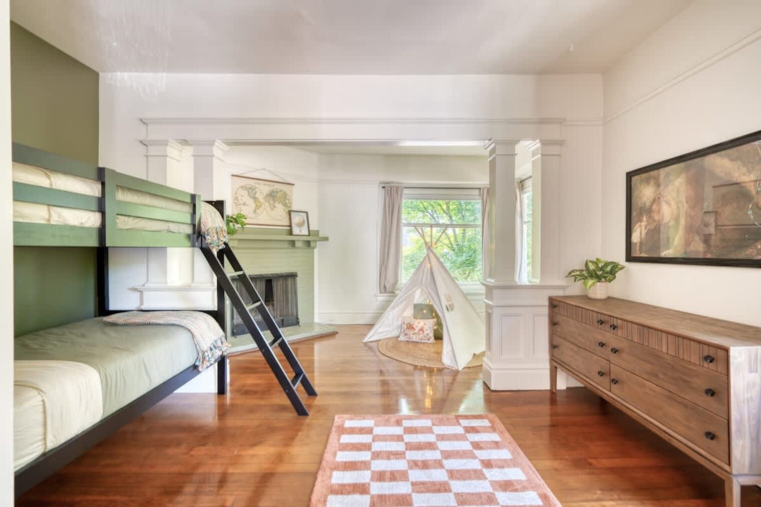 Building Photo - 1032 SE 12th Ave